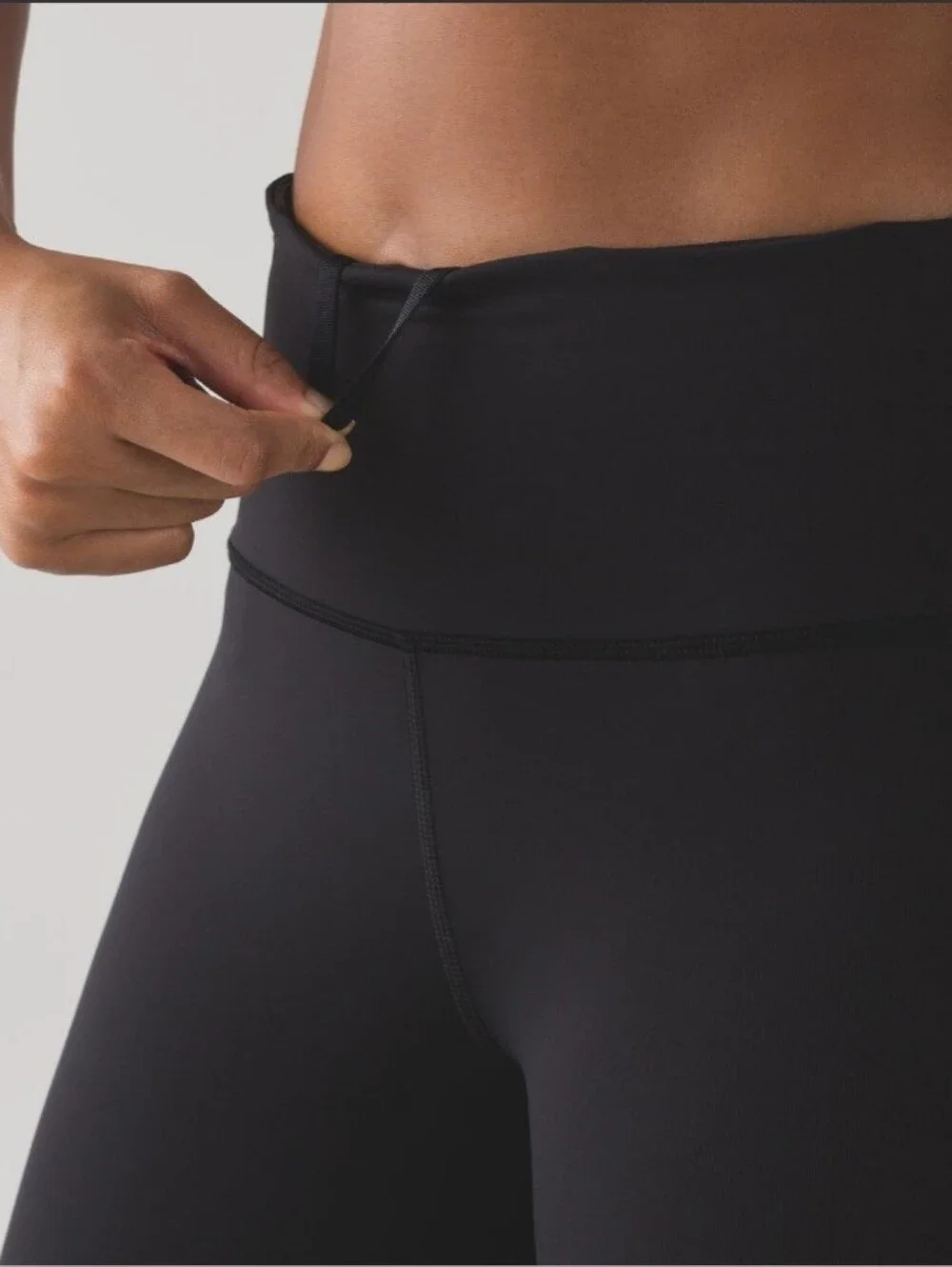 Lululemon Hit It 21